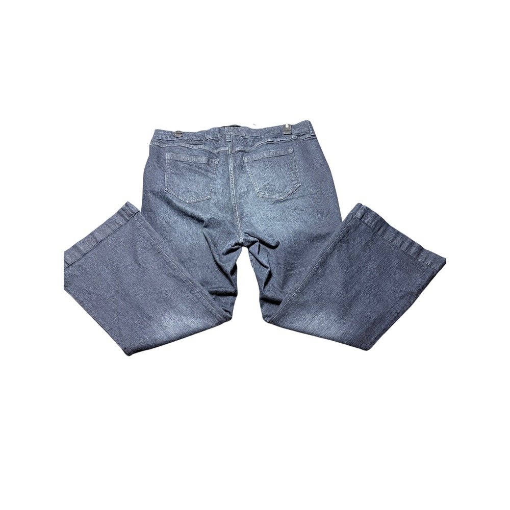 Torrid‎ Mid-Rise Flare Jeans Women 18S Blue Good Vintage Stretch Denim - Picture 2 of 10